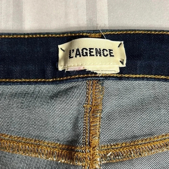 L AGENCE  jeans ,women high rise ,skinny ,cropped blue denim  jeans . - Picture 8 of 15